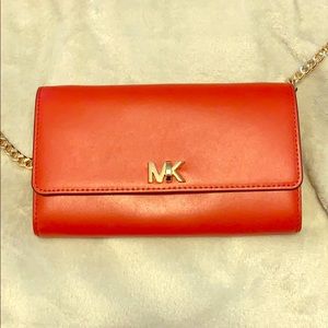 MICHAEL KORS WALLET ON CHAIN